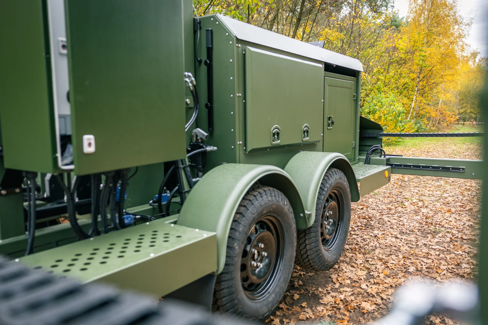 GEMCO - Sensor Mast Trailer designed for extreme conditions