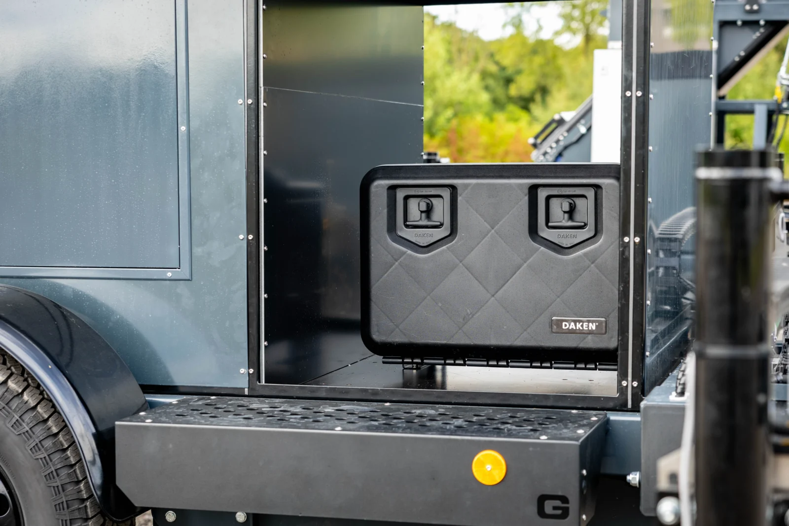 Mast Trailer Systems