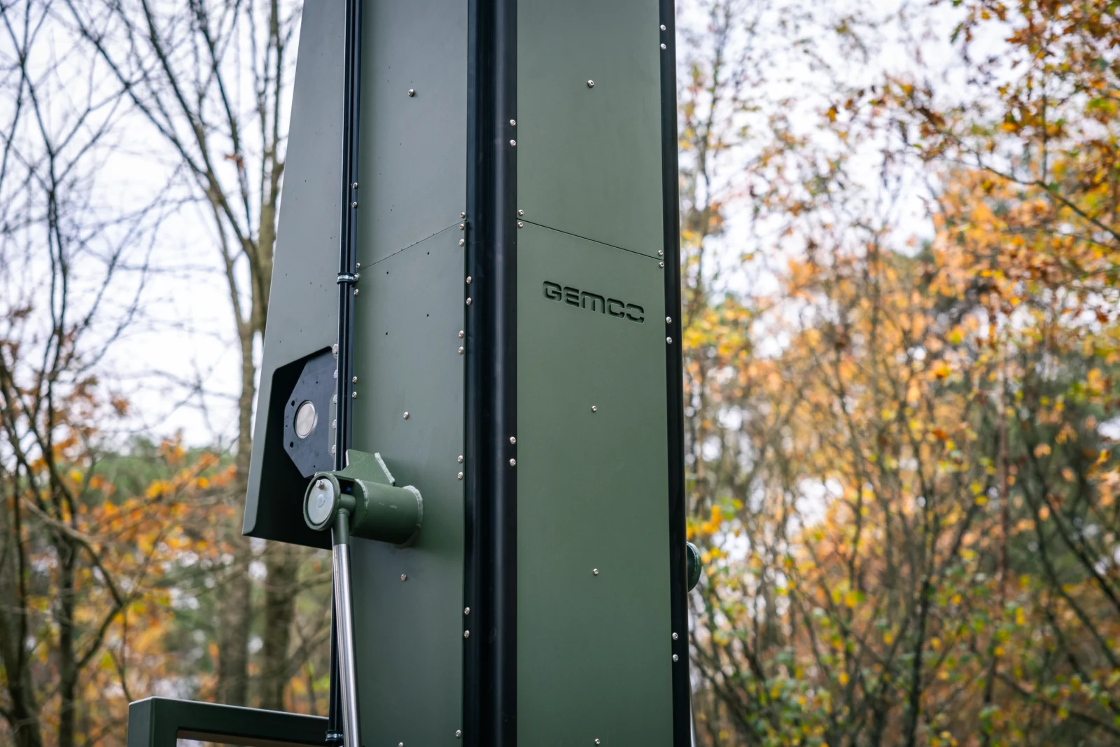 GEMCO - Sensor Mast Trailer designed for extreme conditions